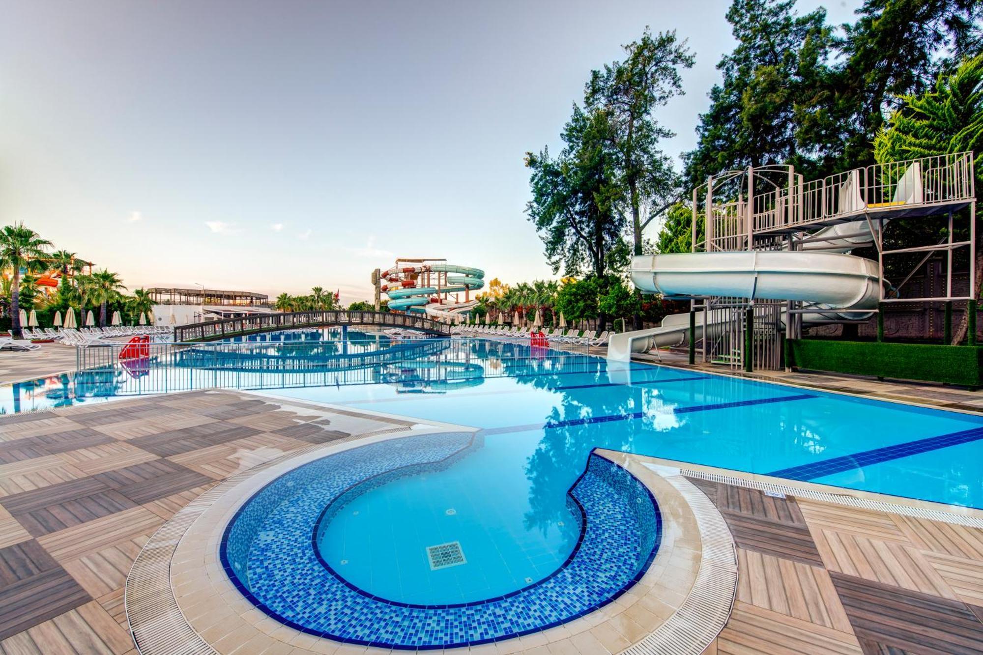 Bera Alanya Hotel Konaklı 外观 照片